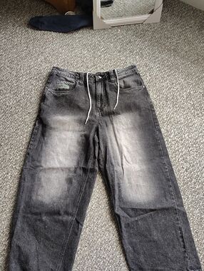 Empyre Men's Washed Black Relaxed Jeans with Drawstring